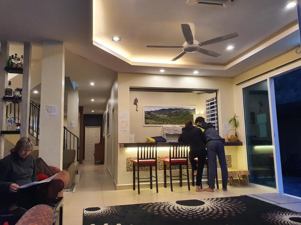 Fathers Guesthouse Bungalow Cameron Highlands Dış mekan fotoğraf