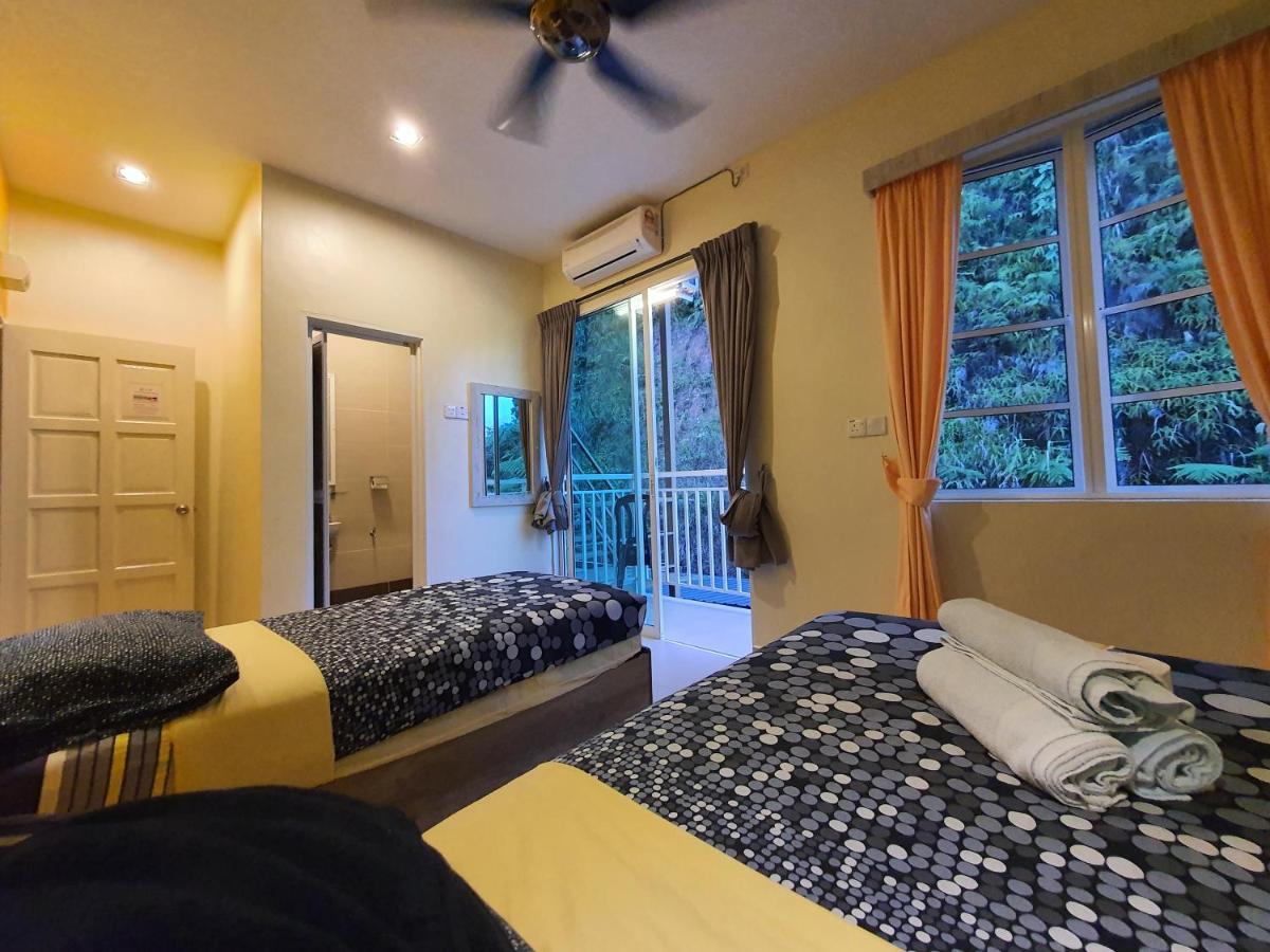 Fathers Guesthouse Bungalow Cameron Highlands Dış mekan fotoğraf